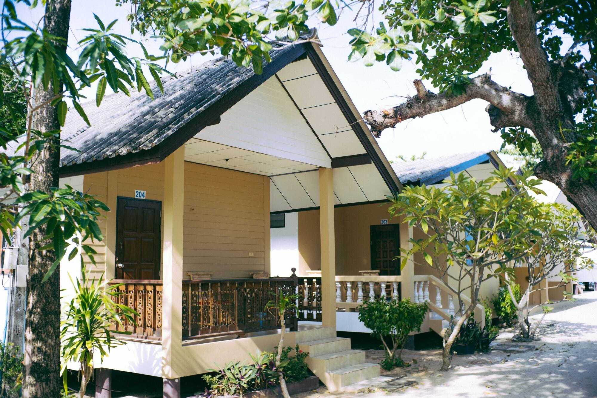 Amity Beach Resort Maret المظهر الخارجي الصورة