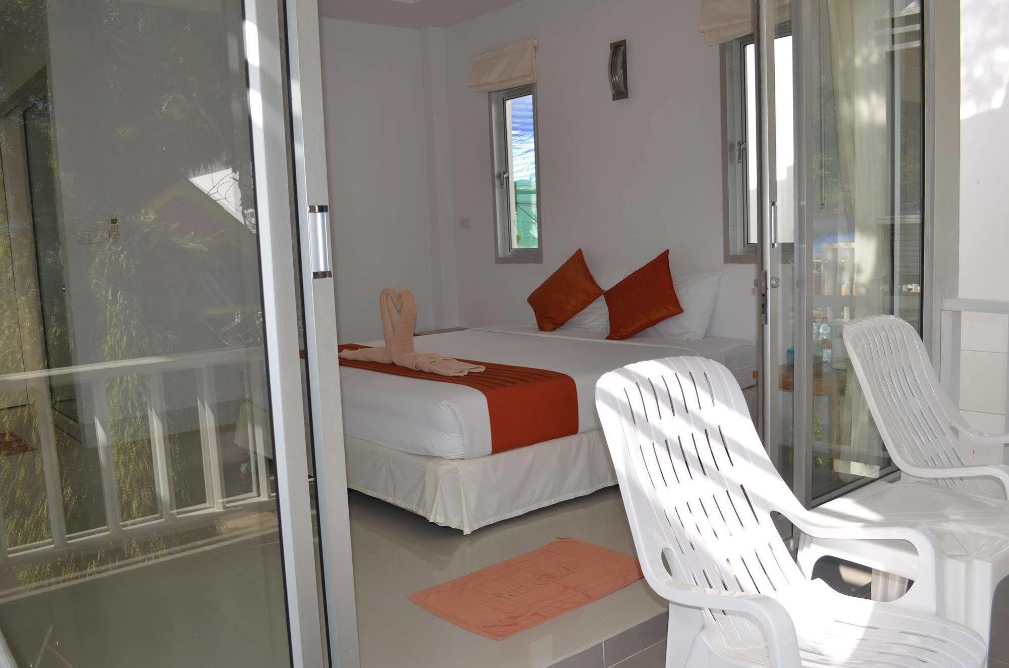 Amity Beach Resort Maret المظهر الخارجي الصورة