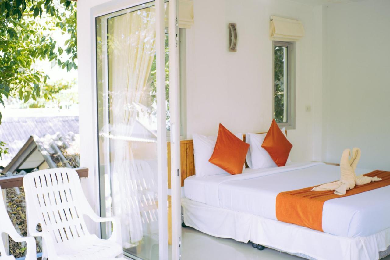 Amity Beach Resort Maret المظهر الخارجي الصورة