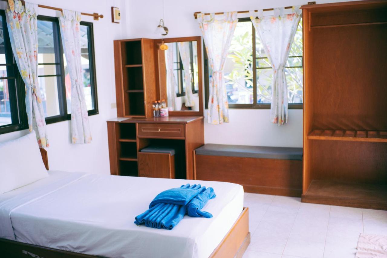 Amity Beach Resort Maret المظهر الخارجي الصورة